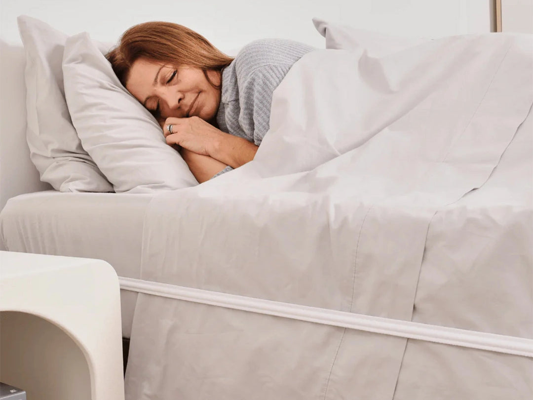 Bed SNUGGER - Bed Blanket Holder Band - Fits All Mattress Sizes - Corner  Holder for Sheets & Blankets - Hold 360 Degree Bed Sheet and Blanket